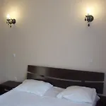 Imperial 3*