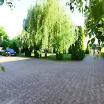 Imperial Hotel 3*