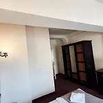 Imperial 3*