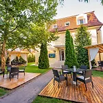 Imperial Отель 3*