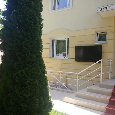Imperial Hotel 3*