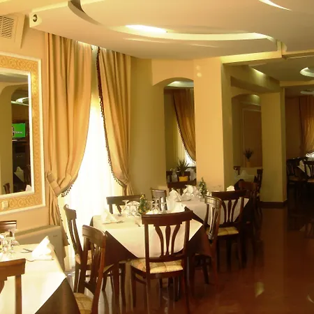 酒店 帝国酒店 3*