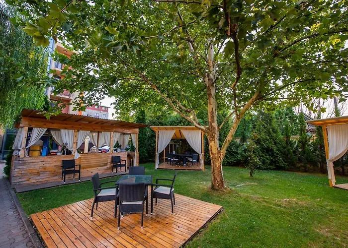 Imperial מלון 3*