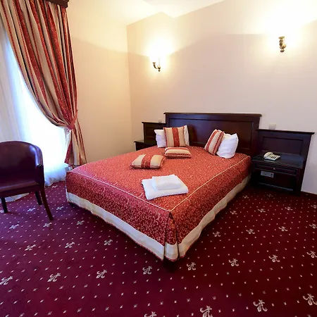 Imperial 3*